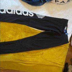 Adidas logo leggings